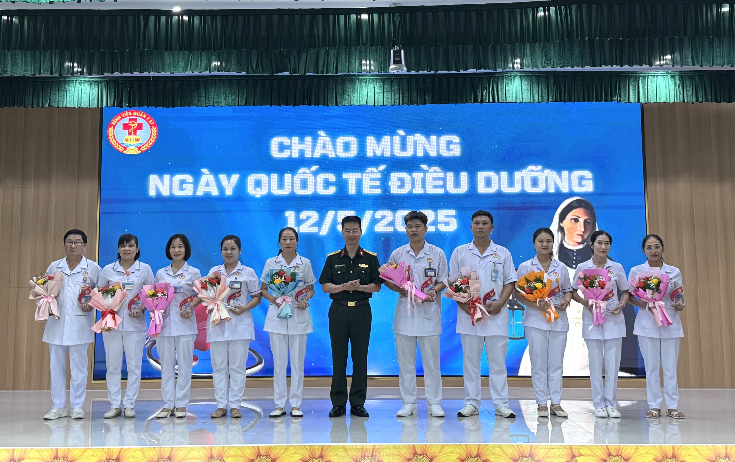 Bệnh viện Quân y 87 tổ chức mít tinh kỷ niệm Ngày Quốc tế Điều dưỡng