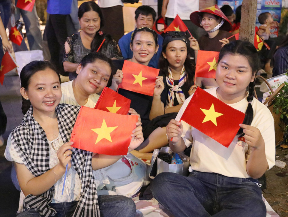 Người trẻ định vị lại thương hiệu “Việt Nam” bằng tình yêu đất nước