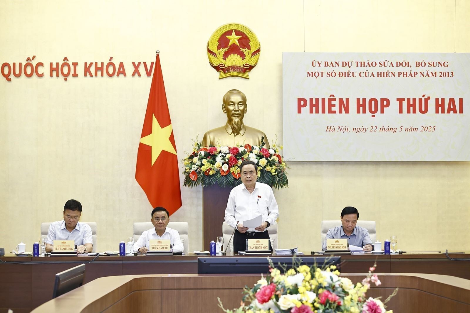 Những chính sách mới nổi bật sẽ có hiệu lực từ tháng 6/2025