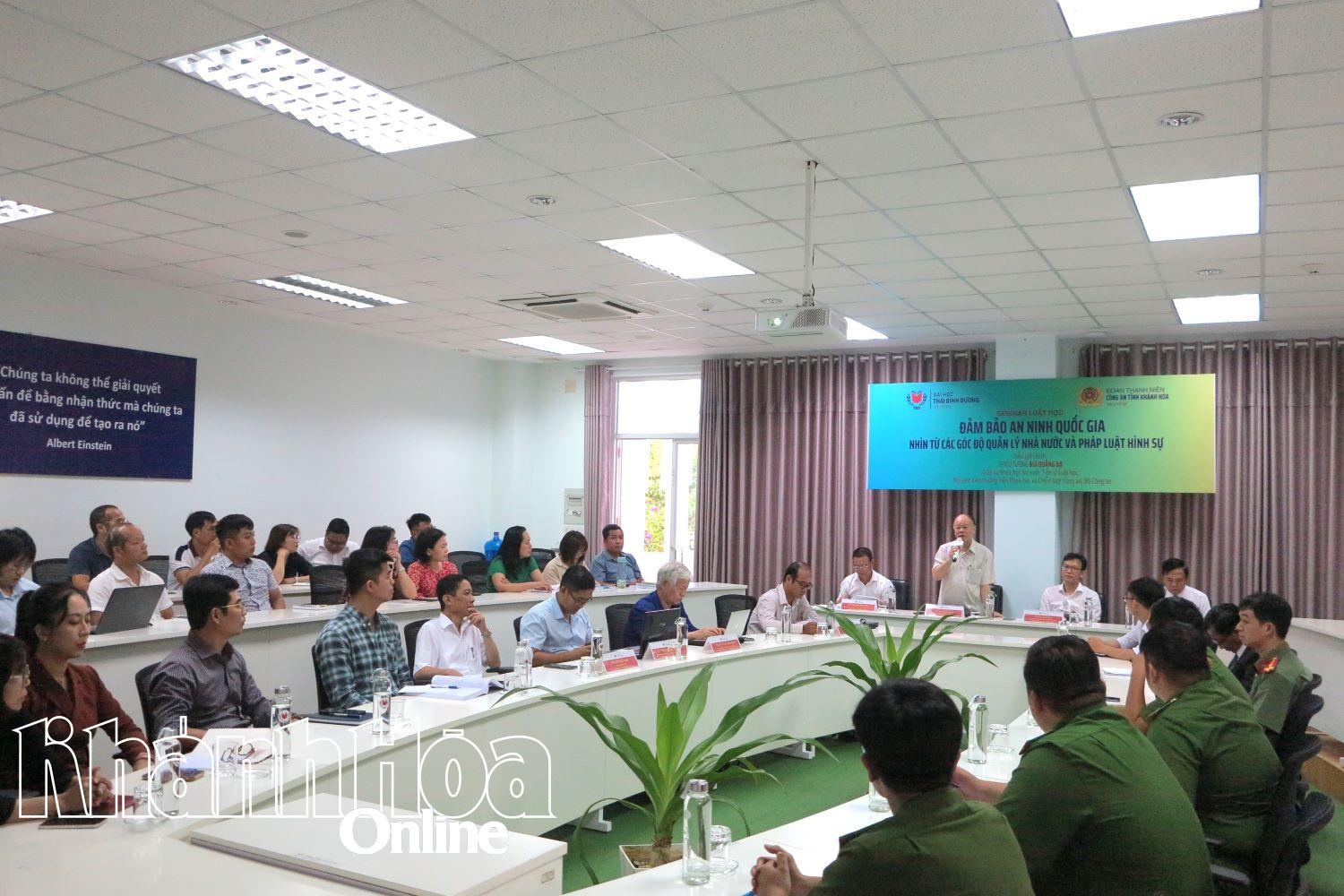 Quang cảnh hội thảo.