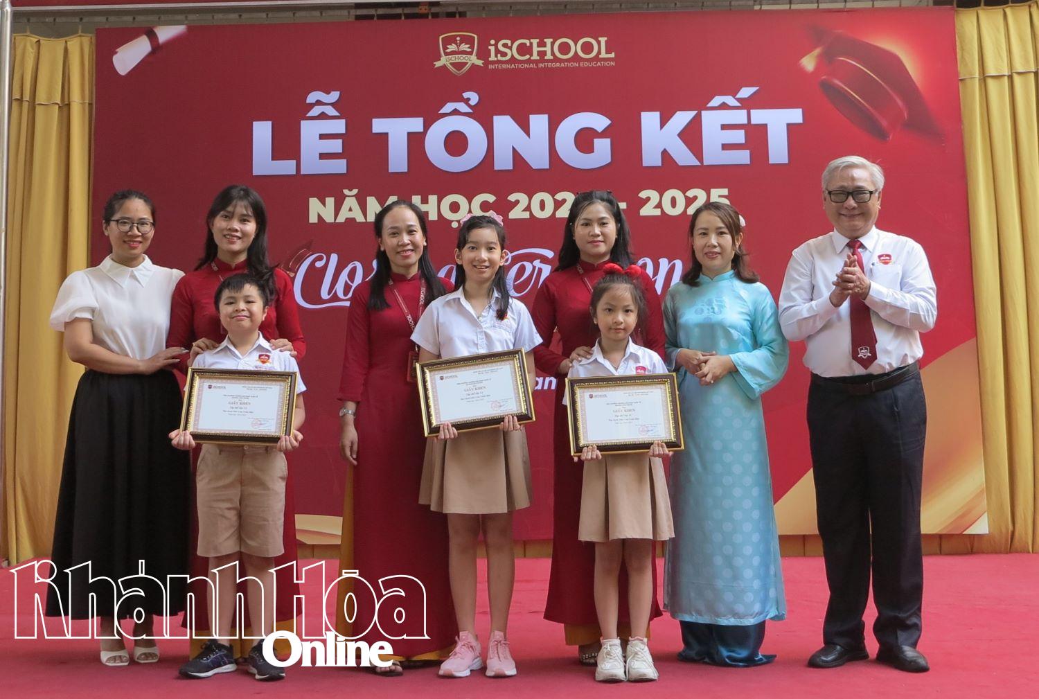Trường iSchool Nha Trang tổng kết năm học 2024 - 2025 cấp tiểu học