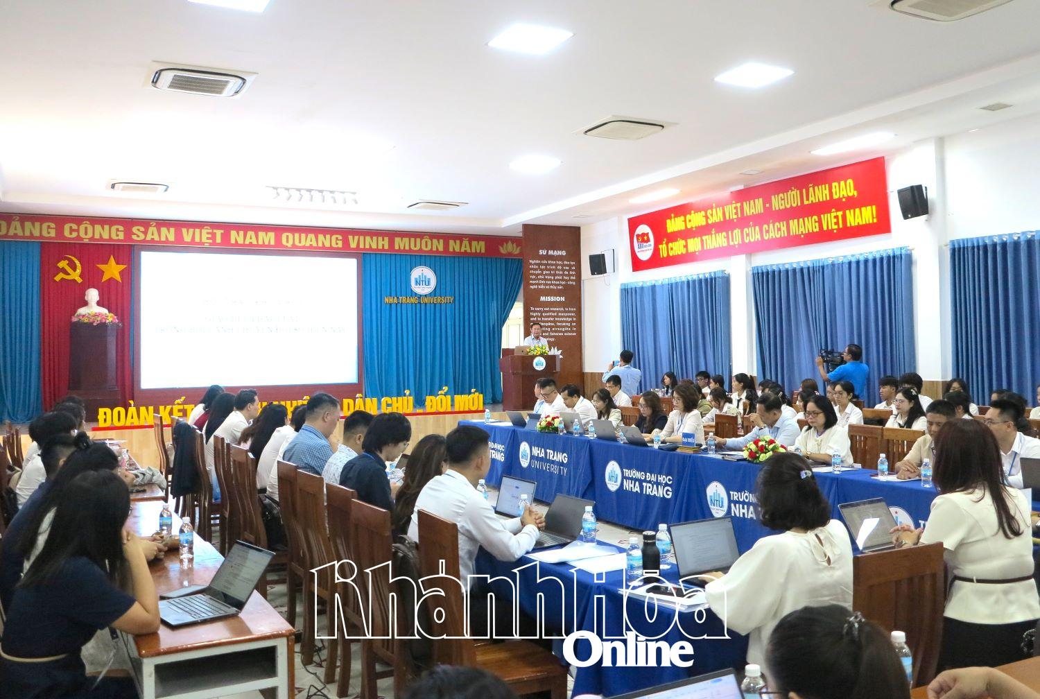 Hội thảo về giáo dục pháp luật trong bối cảnh chuyển đổi số