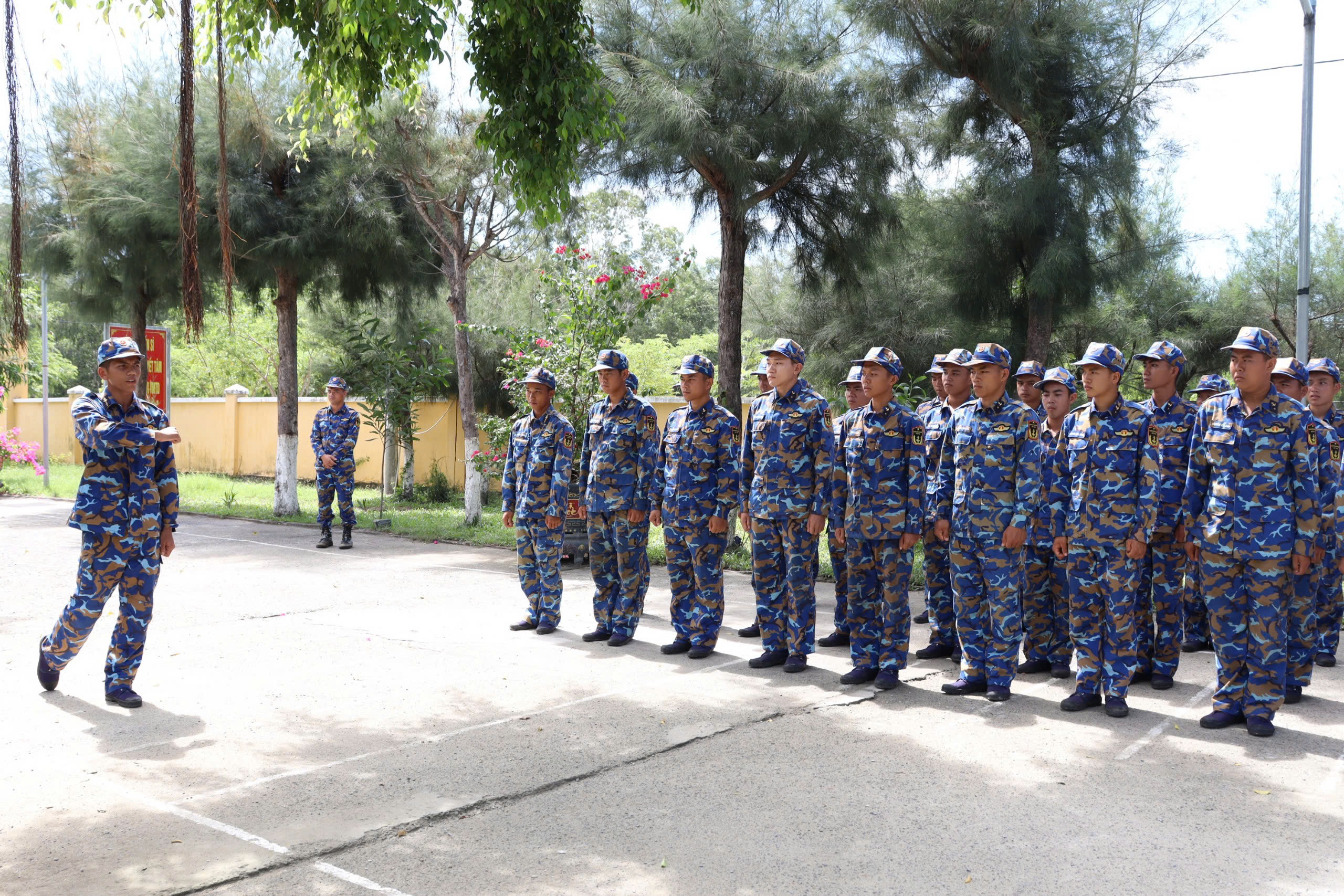 Lữ đoàn 101 kiểm tra đơn vị vững mạnh toàn diện “mẫu mực, tiêu biểu” 6 tháng đầu năm