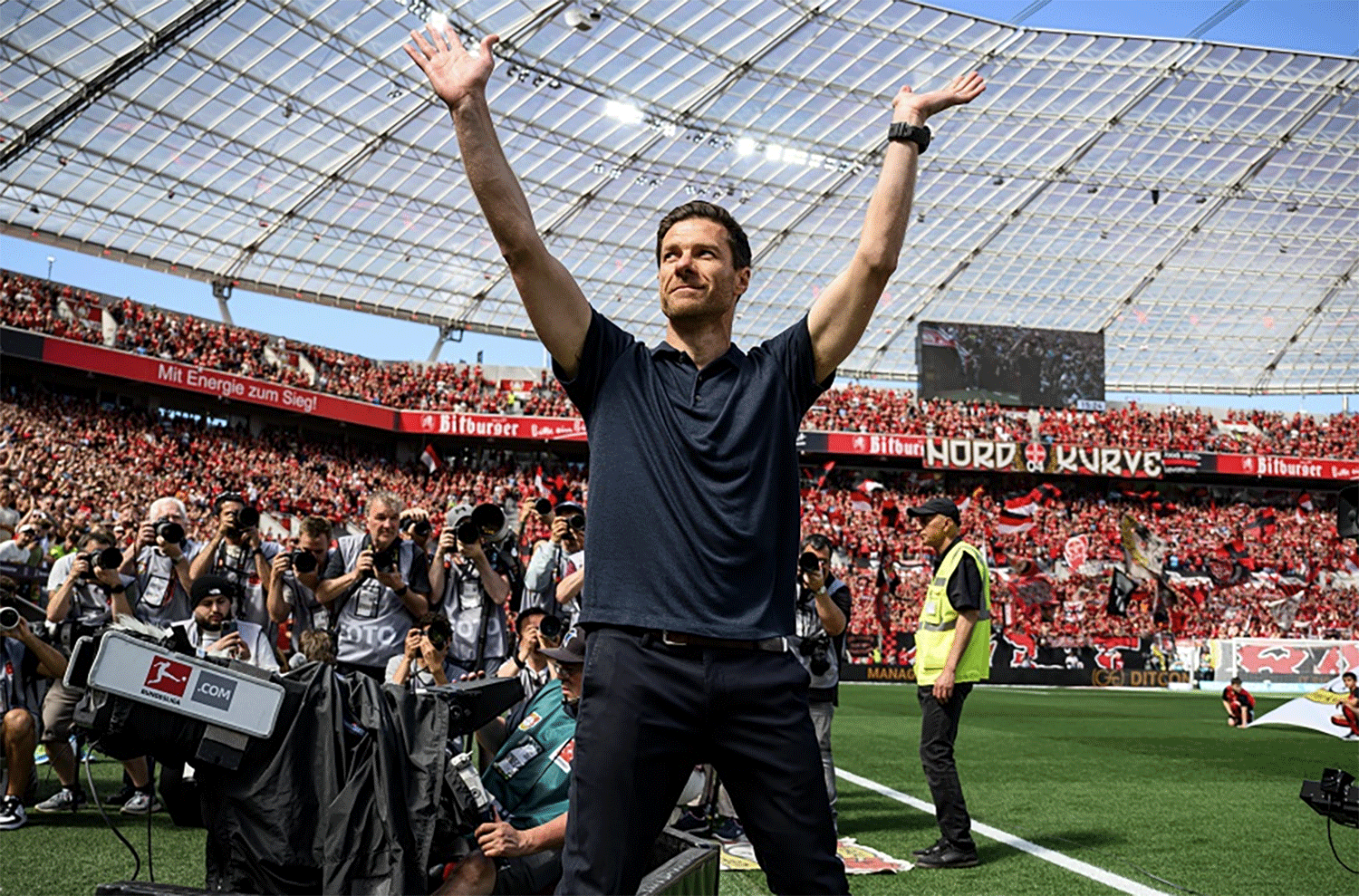 Real Madrid công bố Alonso cùng 3 tân binh ở hàng thủ 1 Xabi Alonso - Kỳ vọng cho một thời đại mới tại Real Madrid - Báo Khánh Hòa  điện tử
