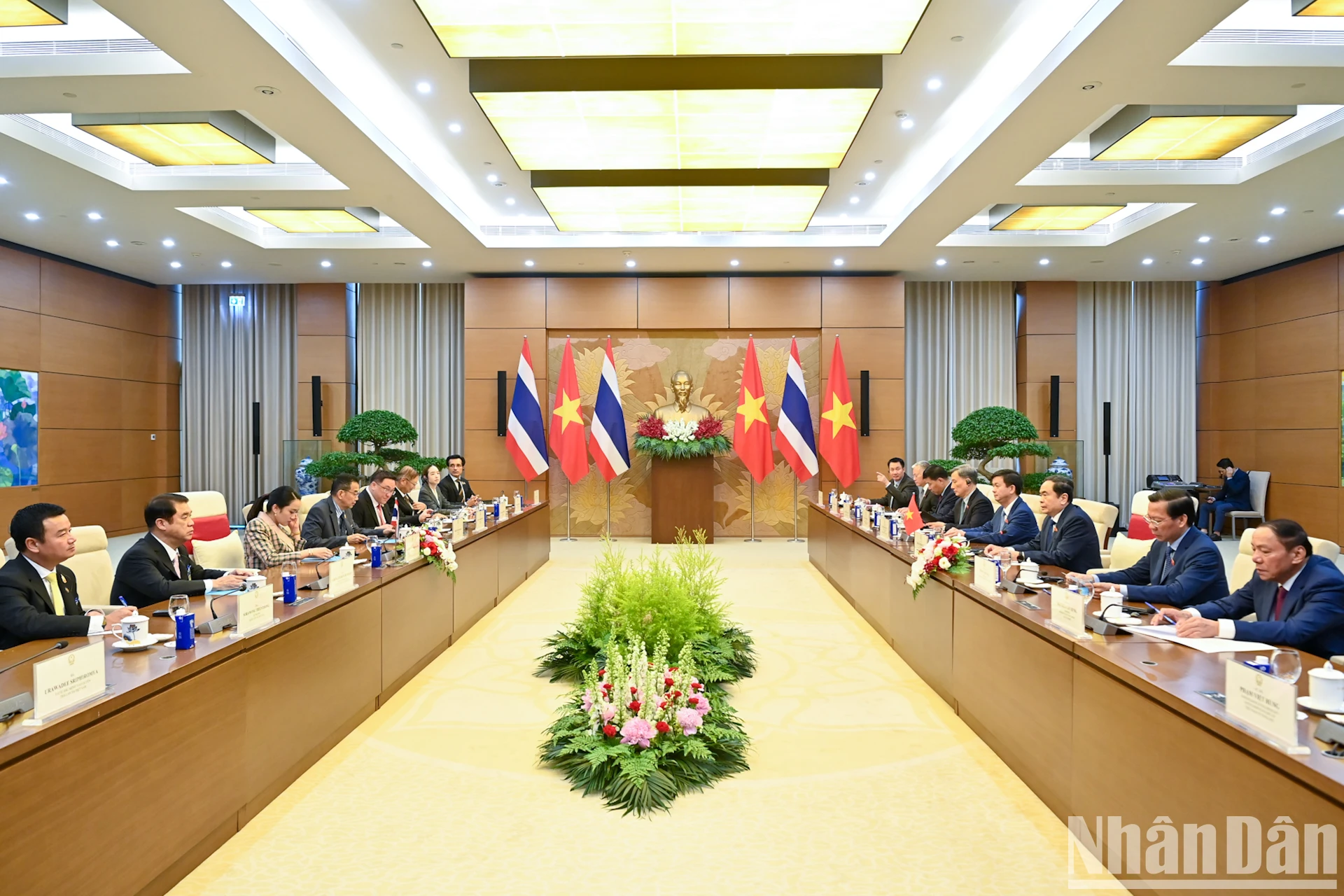 Quang cảnh hội kiến tại Nhà Quốc hội. (Ảnh: DUY LINH)