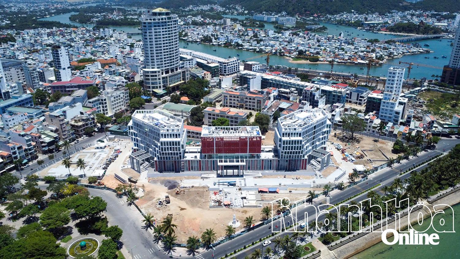 Sáp nhập tỉnh Ninh Thuận và Khánh Hòa: Xây dựng phương án bố trí trụ sở làm việc, nhà ở công vụ và phương tiện đi lại cho cán bộ, công chức 