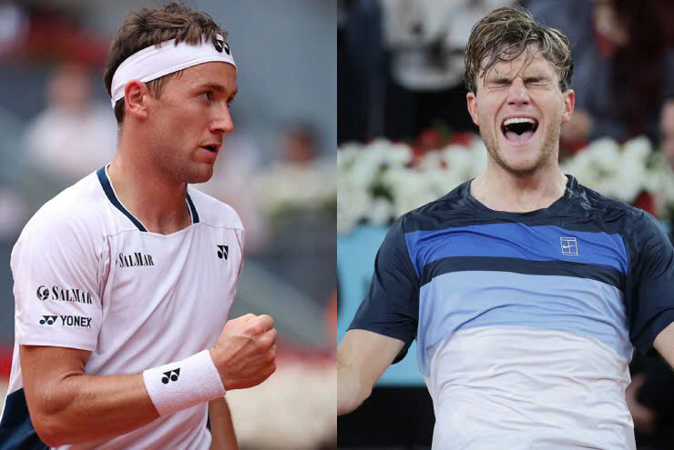 
Tay vợt người Na Uy Casper Ruud ( trái) vô địch tại Madrid Open