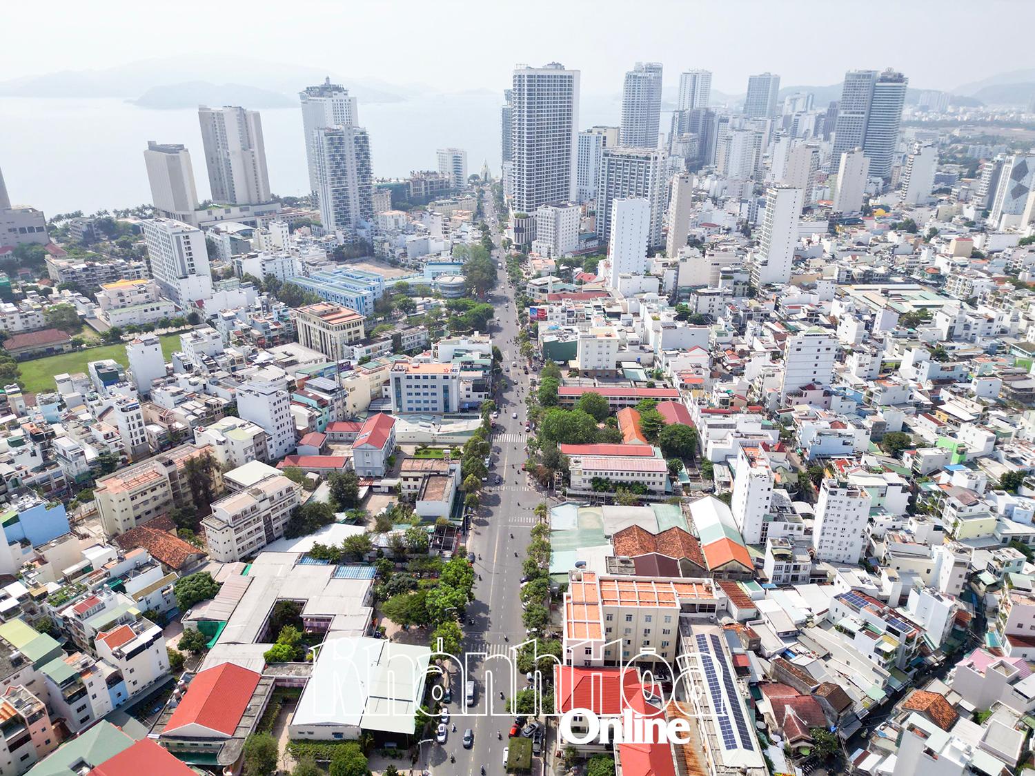 Developing modern and smart Nha Trang City