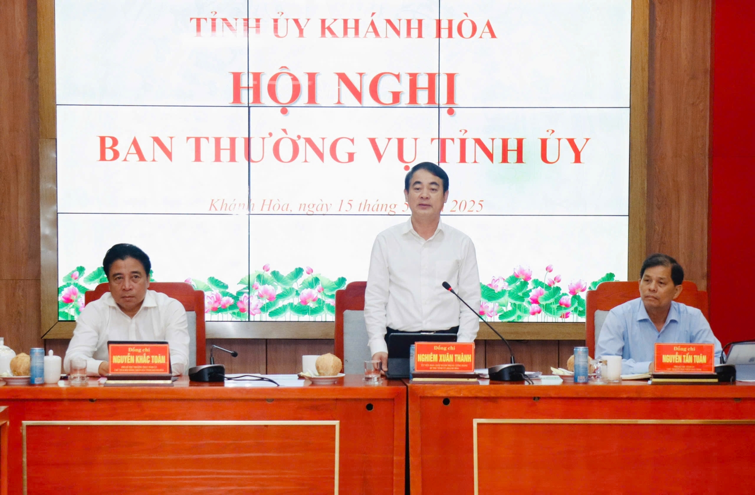 Khẩn trương tổ chức họp, đánh giá toàn diện việc triển khai thực hiện các nhiệm vụ đột phá năm 2025