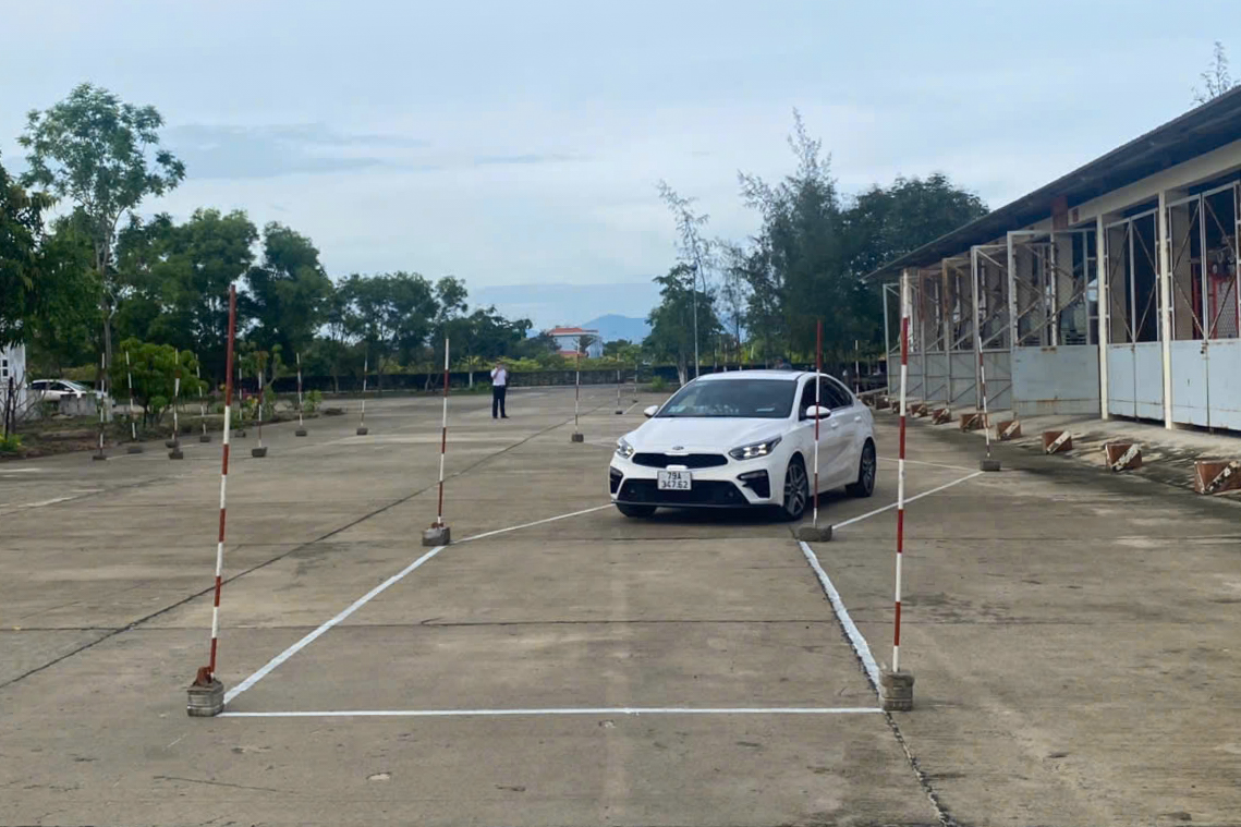 Lữ đoàn 954 kiểm tra công tác bảo đảm trật tự, an toàn giao thông đường bộ