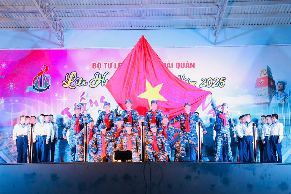 Một tiết mục tham gia liên hoan.