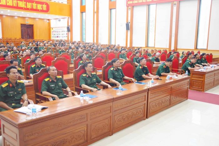 Trường Sĩ quan Thông tin phát động Tháng hành động về an toàn, vệ sinh lao động