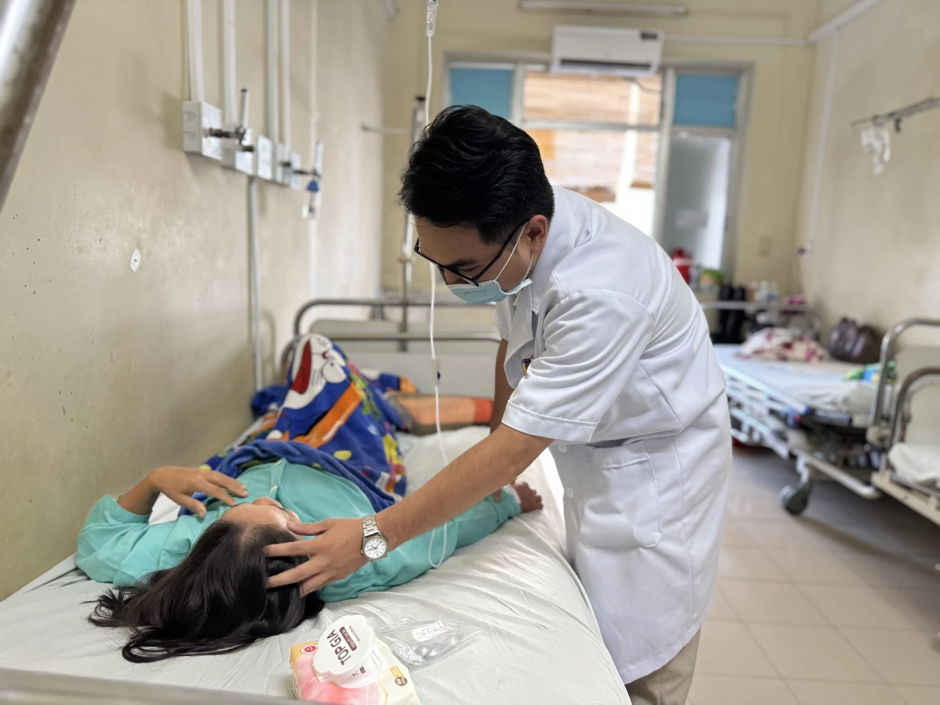 Thực hiện tốt công tác cấp cứu, điều trị