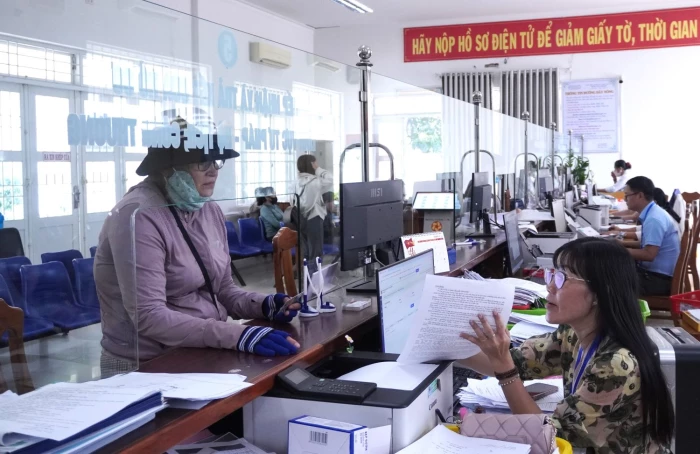 Xã Vạn Ninh giải quyết hơn 4.400 hồ sơ thủ tục hành chính