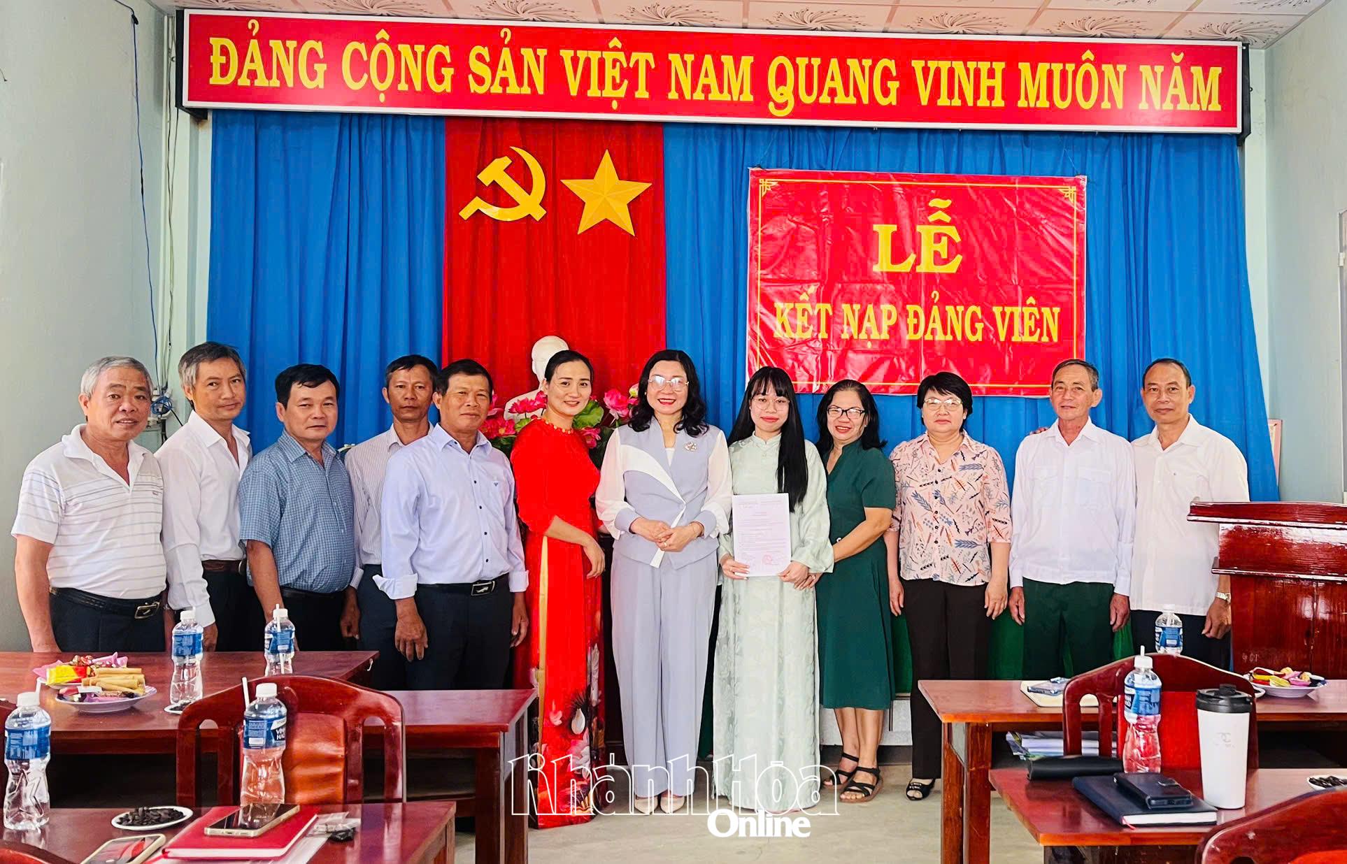 Tạo đột phá trong phát triển đảng viên
