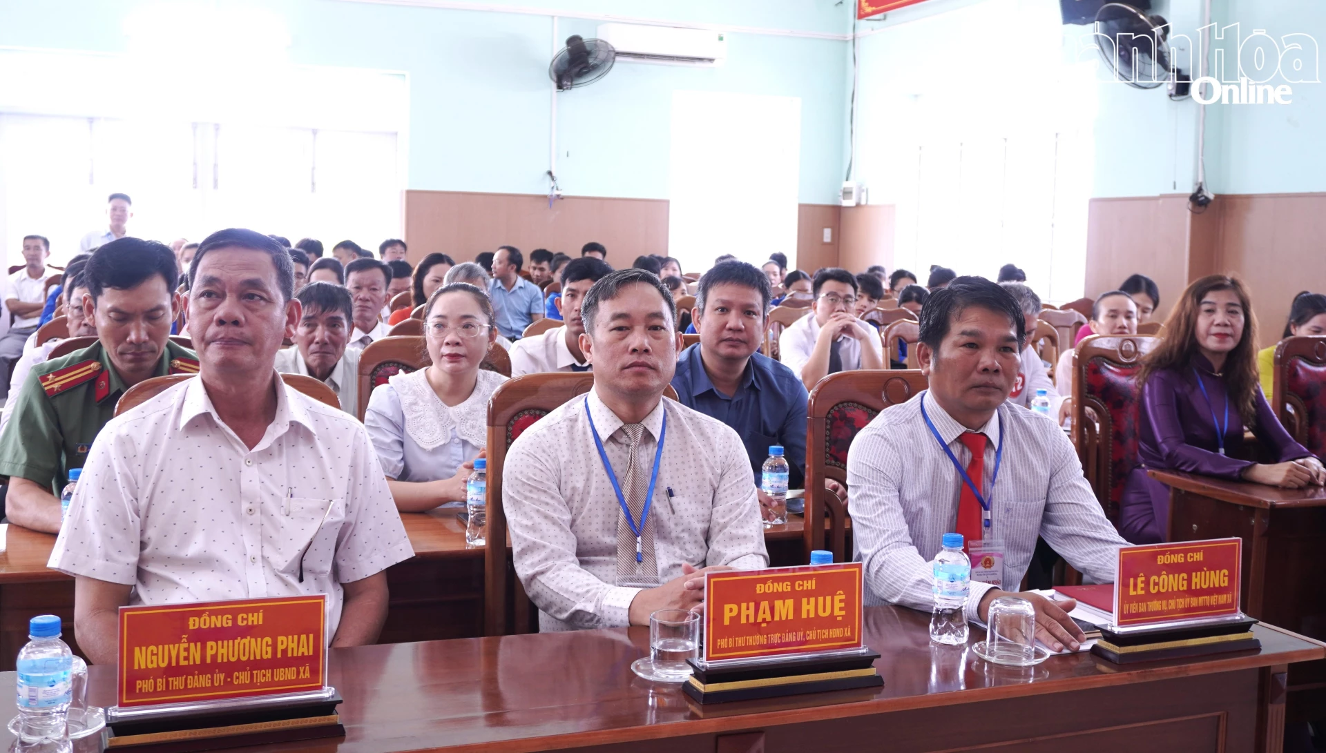 Các đại biểu tham dự hội thi.