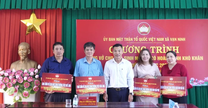 Xã Vạn Ninh quán triệt Nghị quyết Đại hội đại biểu toàn quốc MTTQ Việt Nam lần thứ XI