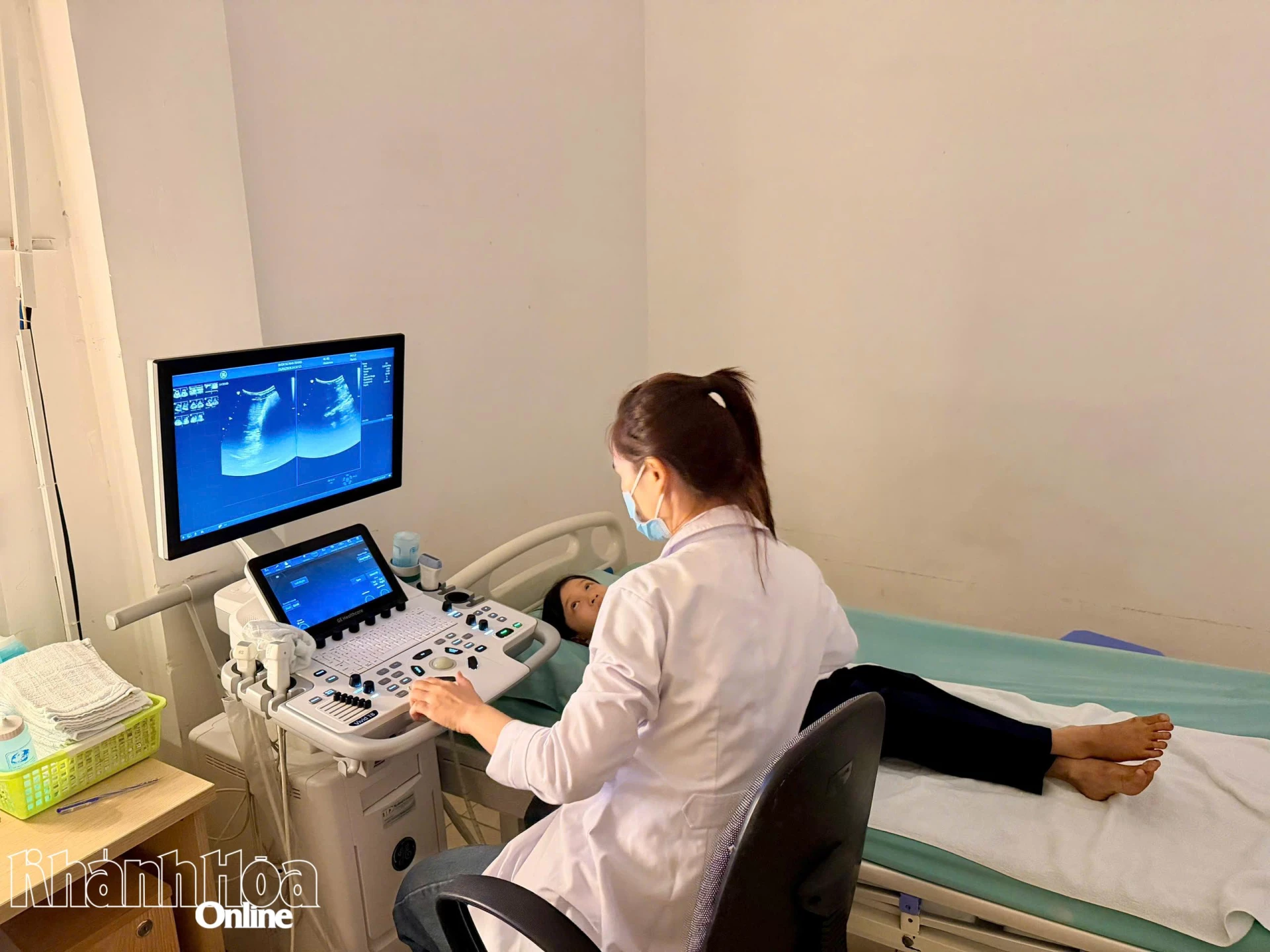 Kiểm tra sức khỏe tổng quát. 
