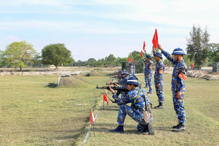 Chiến sĩ mới Lữ đoàn 101 hoàn thành tốt kiểm tra 3 tiếng nổ