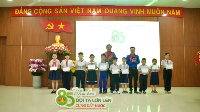 Phường Tây Nha Trang kỷ niệm 85 năm Ngày thành lập Đội