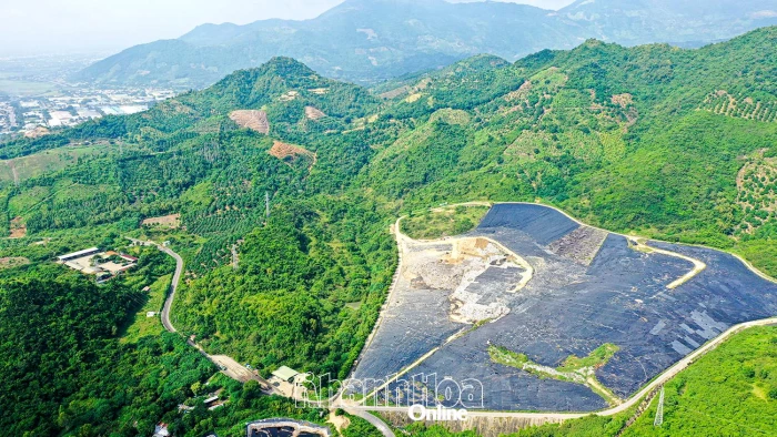 Ô nhiễm môi trường ở bãi rác Rù Rì: Sớm xây dựng công trình xử lý nước rỉ rác