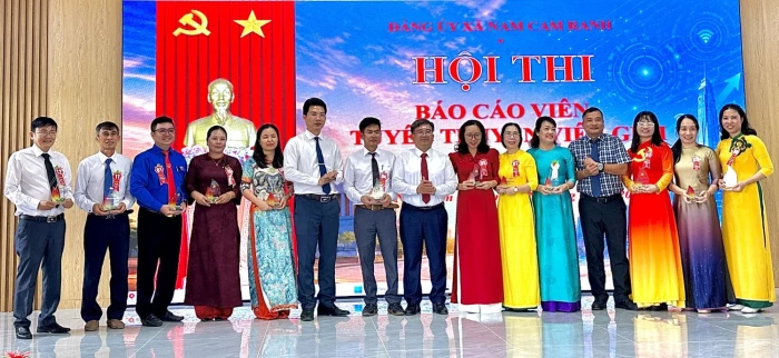 Hội thi Báo cáo viên, tuyên truyền viên giỏi xã Nam Cam Ranh năm 2026