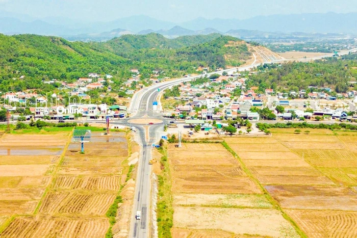 Dự án Đường bộ cao tốc Khánh Hòa - Buôn Ma Thuột dự kiến khai thác 20km đầu tuyến từ sáng 28-5