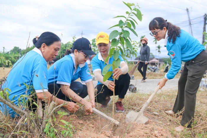 Lan tỏa tinh thần thi đua