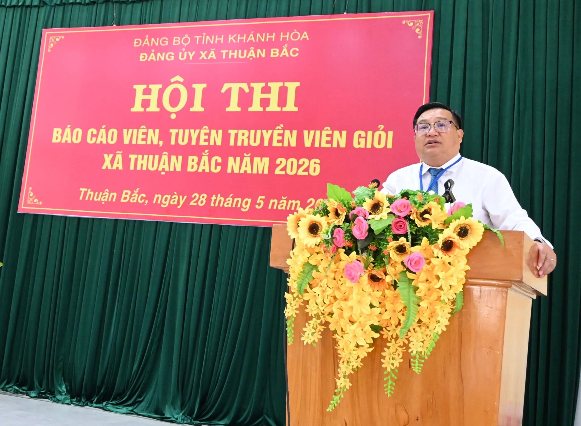 Ông Lữ Phụng Trường