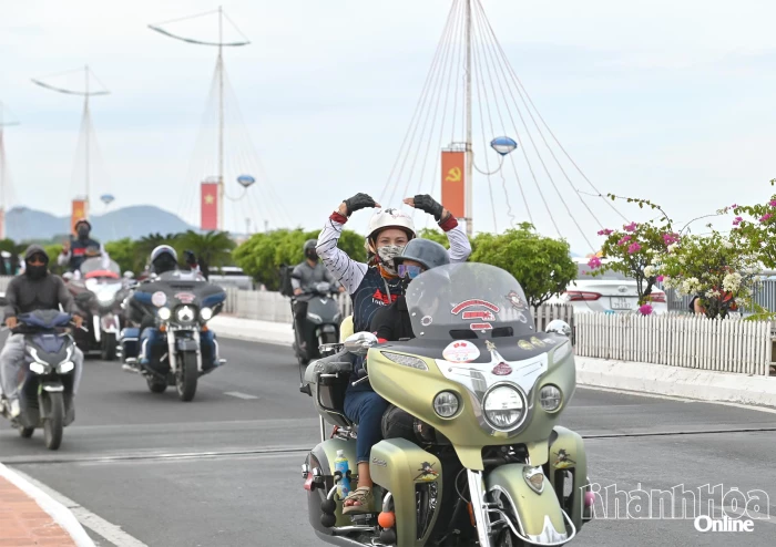 Nha Trang sôi động ngày hội biker quốc tế