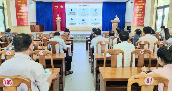 Phường Bắc Cam Ranh tập huấn về an toàn trong chuyển đổi số tại cộng đồng