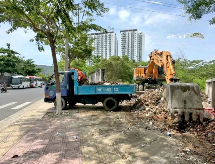 Khu vực đường Trường Sơn - Phạm Phú Thứ đã được dọn sạch