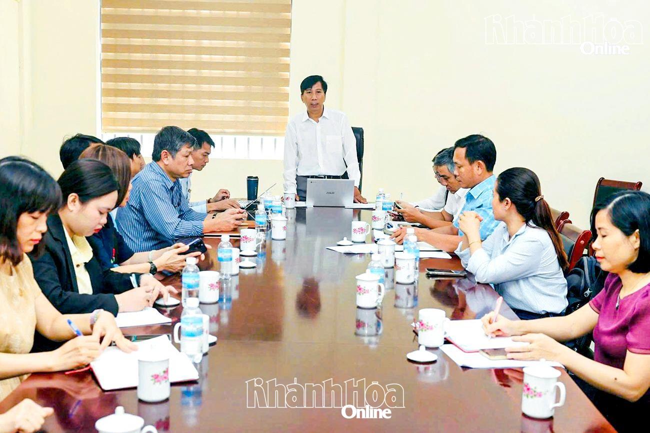 Tìm giải pháp tháo gỡ thiếu hụt hướng dẫn viên tiếng Nga