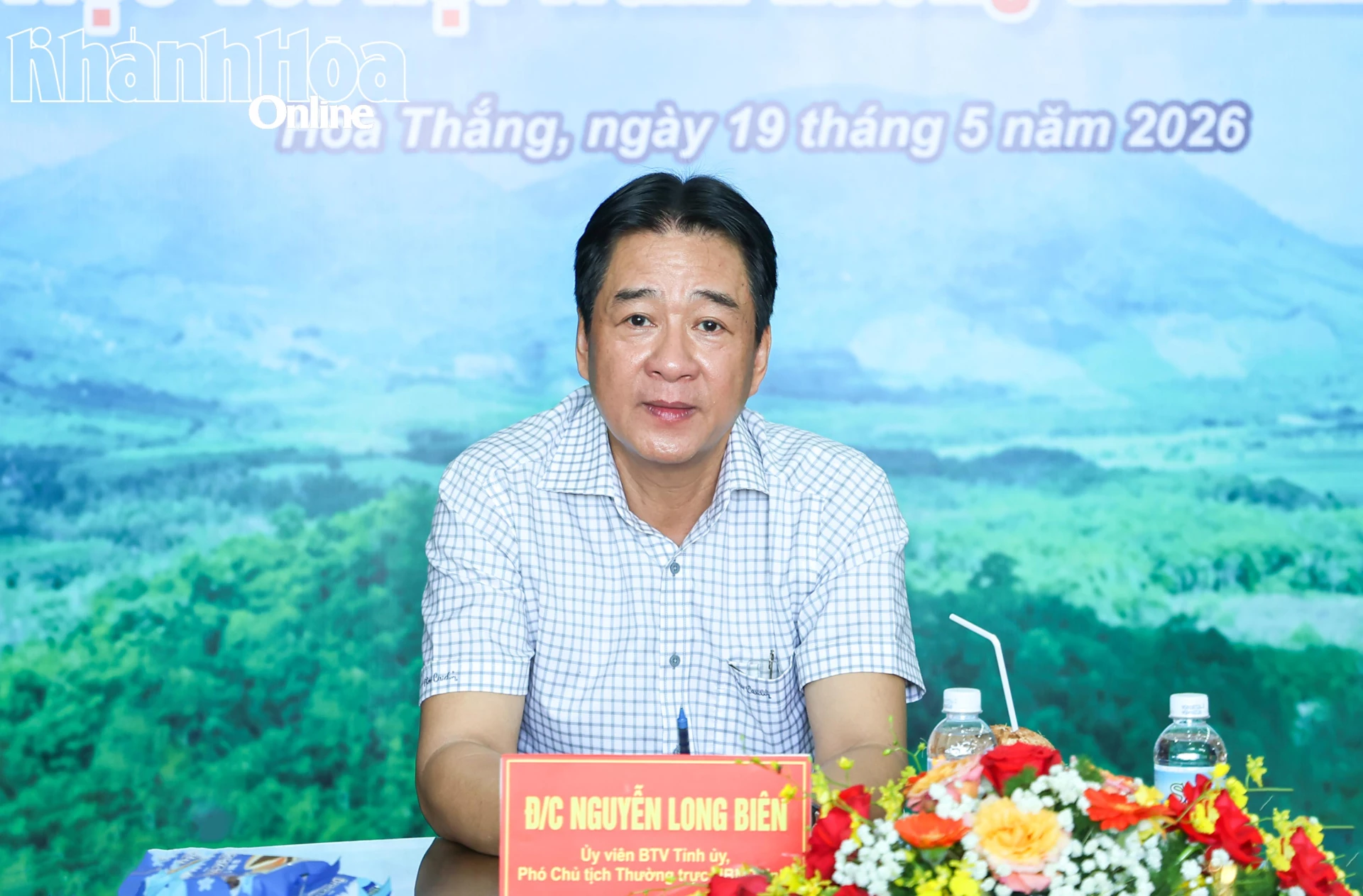 Đồng chí Nguyễn Long Biên phát biểu tại buổi làm việc.
