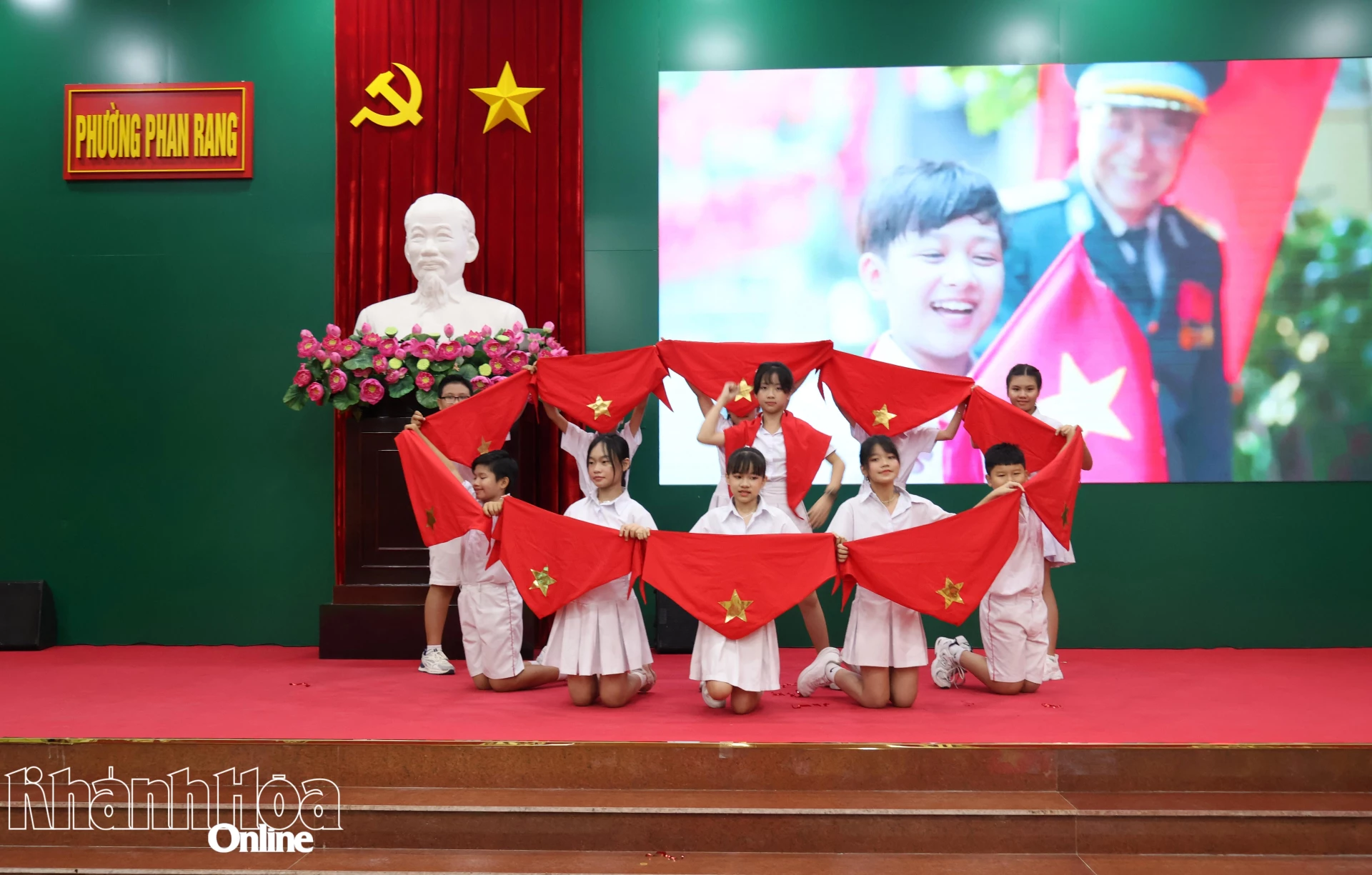 Một tiết mục văn nghệ tại hội thi.