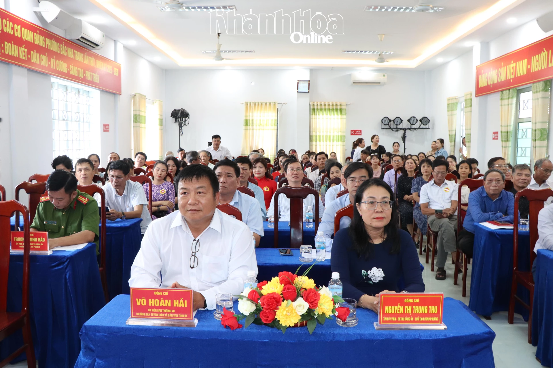 Đồng chí Võ Hoàn Hải - Uỷ viên Ban Thường vụ Tỉnh ủy, Trưởng Ban Tuyên giáo và Dân vận Tỉnh ủy tham dự khai mạc hội thi.