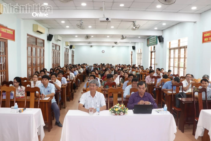 Tập huấn nghiệp vụ kiểm tra công tác coi thi kỳ thi tuyển sinh vào lớp 10 