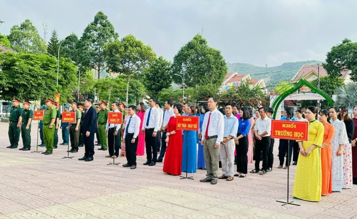Xã Khánh Sơn phát động Tháng hành động về an toàn, vệ sinh lao động