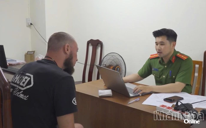 Tạm giữ đối tượng có nồng độ cồn cao gây tai nạn chết người