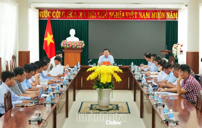 Đẩy nhanh tiến độ giải phóng mặt bằng dự án đường sắt tốc độ cao