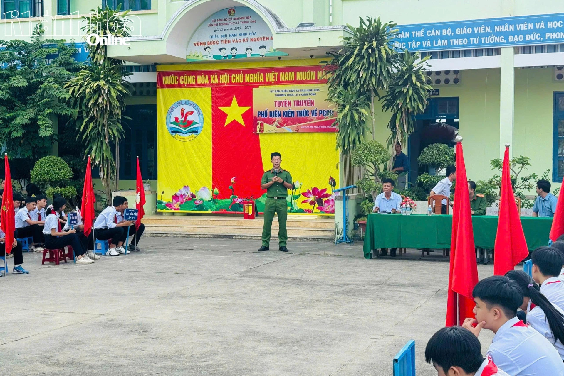 Gần 500 học sinh, giáo viên Trường THCS Lê Thánh Tông trải nghiệm kỹ năng phòng cháy, chữa cháy