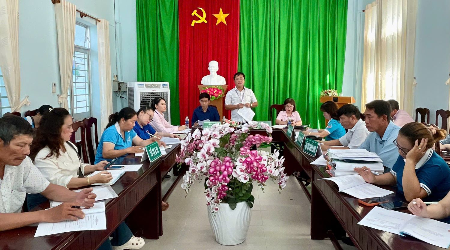 Quang cảnh buổi kiểm tra.