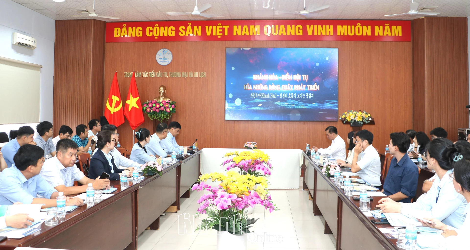 Quang cảnh hội thảo.