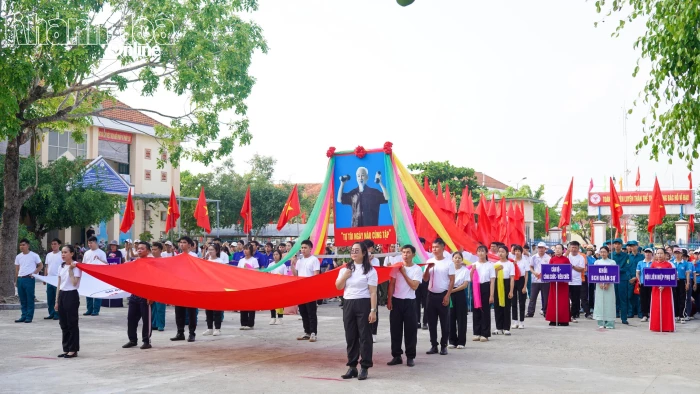 Sôi nổi Đại hội Thể dục thể thao xã Hòa Trí lần thứ I
