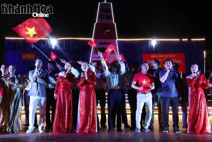 Những khúc ca nơi đầu sóng