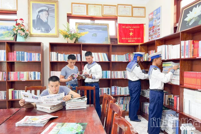 Những dòng tin nơi đầu sóng