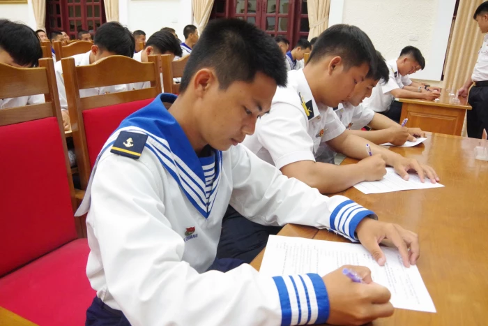 Trung tâm Huấn luyện Vùng 4 Hải quân tổ chức Hội thi cán bộ Đoàn giỏi và tuyên truyền viên trẻ