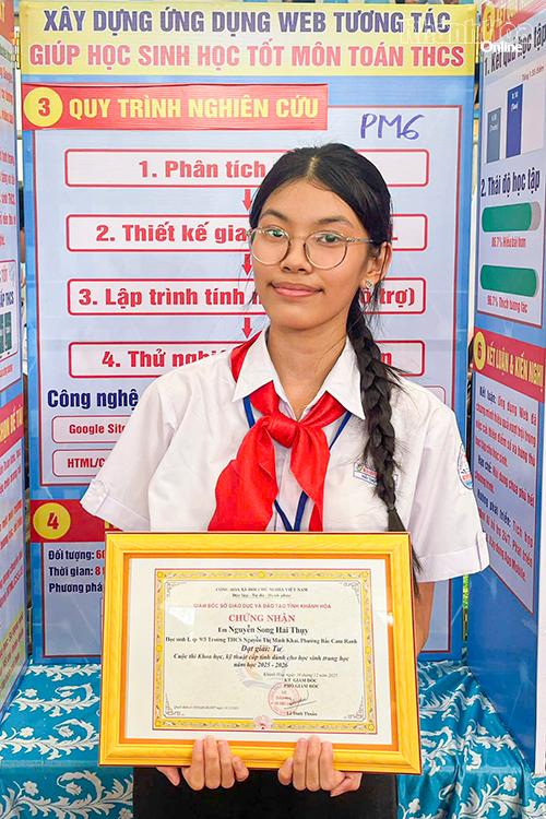Em Nguyễn Song Hải Thụy đạt giải tư 
tại cuộc thi Khoa học kỹ thuật cấp tỉnh dành cho
học sinh trung học năm học 2025 - 2026.