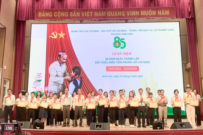 Phường Ninh Hòa kỷ niệm 85 năm Ngày thành lập Đội