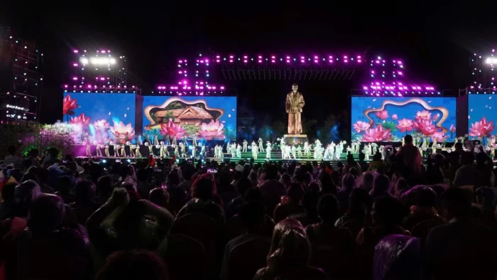 Khai mạc Lễ hội Làng Sen năm 2026